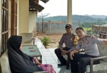 Kapolsek Talaga Menyambangi Kepala Desa Sukaperna