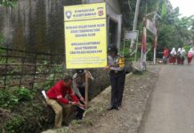 Bhabikamtibmas Polsek Bantarujeg Berikan Himbauan Kamtibmas Melalui Pemasangan Spanduk